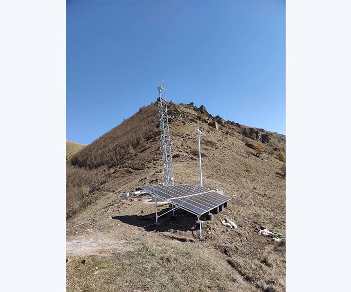wind energy off grid wind solar power generator set for farm, plant, mountainous area