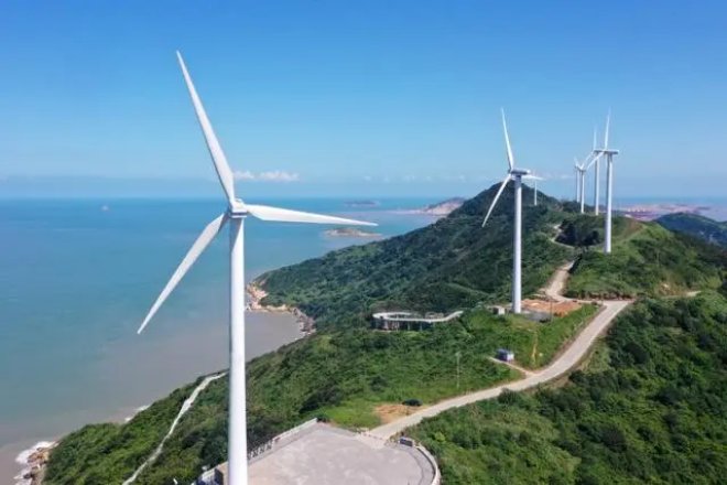 Accelerating Carbon Neutrality: Fudan University Proposes Optimal Transition Plan for Solar and Wind Energy