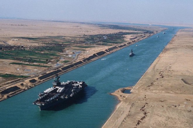 Suez Canal Crisis Sparks Global Inflation Concerns as Red Sea Tensions Persist